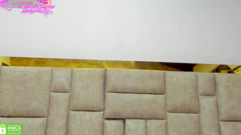 Snapshot of _eris_rose chatting on 22, 11, 2025 _eris_rose online show from 22, 11, 2025