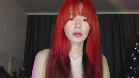 EveEva online show from 19, 12, 2024