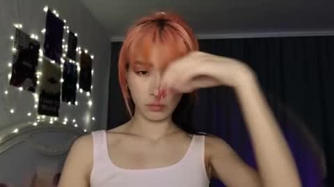 EveEva online show from 5, 3, 2025