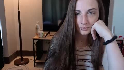 Snapshot of _goddessaurora chatting on 6, 4, 2026 Goddess Aurora online show from 6, 4, 2026