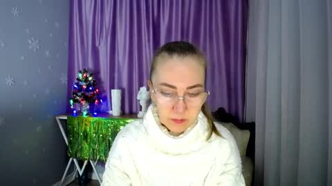 _greybunny_ online show from 3, 1, 2025