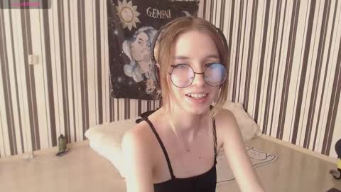 Snapshot of _hanna_moon_ chatting on 26, 9, 2025 Hannaolotl online show from 26, 9, 2025