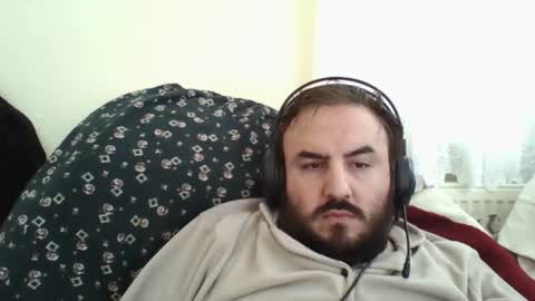  hasanhz.  online show from 19, 2, 2026