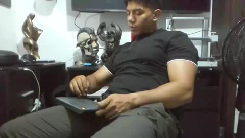 Heracles online show from 2, 2, 2026