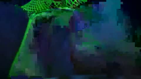 _hitgirly_ online show from 20, 5, 2026