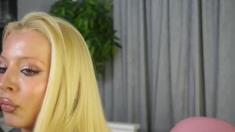 Lana online show from 26, 2, 2026