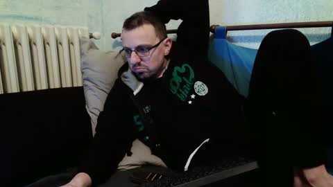 Manuel online show from 4, 3, 2025