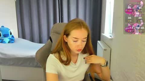 _hot_mia_1 online show from 15, 6, 2026