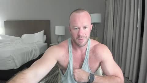 Snapshot of _hotr0d chatting on 16, 11, 2025 Hot Rod online show from 16, 11, 2025