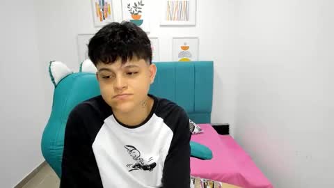 Snapshot of _ian_sweet chatting on 2, 12, 2025 ian online show from 2, 12, 2025