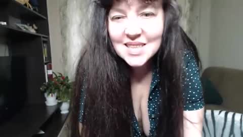 Snapshot of _illusion_ chatting on 23, 4, 2026 Illusion online show from 23, 4, 2026