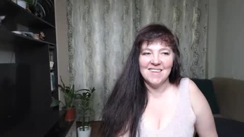 Snapshot of _illusion_ chatting on 29, 5, 2026 Illusion online show from 29, 5, 2026