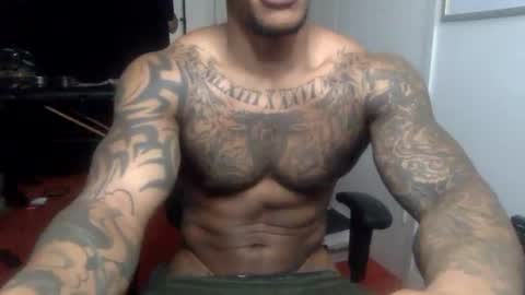 Snapshot of _infamous_ chatting on 28, 1, 2025 Tatted34 aka PimpDaddy SlickDick online show from 28, 1, 2025
