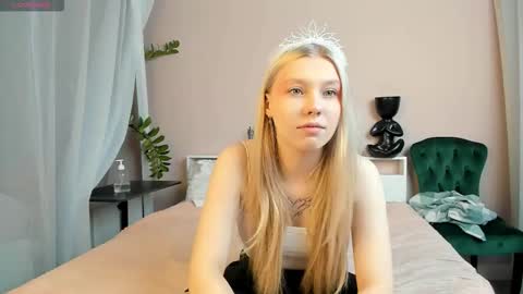 Daisy online show from 11, 11, 2025