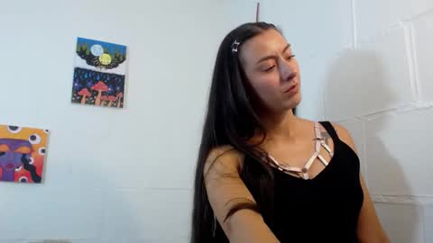 Snapshot of _ir1s_ chatting on 24, 10, 2025 _ir1s_ online show from 24, 10, 2025