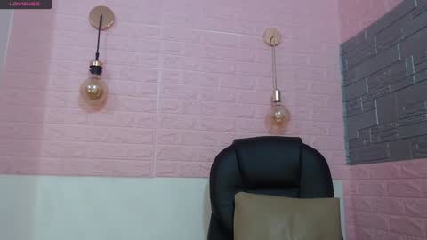 Isa online show from 2, 2, 2025