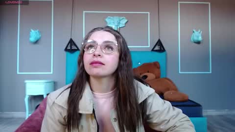 Isa online show from 17, 9, 2025