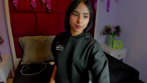 _isabella_swan online show from 9, 11, 2025