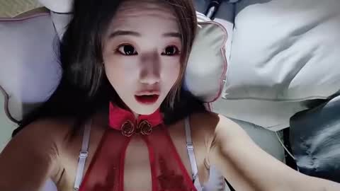 Snapshot of _iuiu_ chatting on 31, 12, 2024 UU online show from 31, 12, 2024