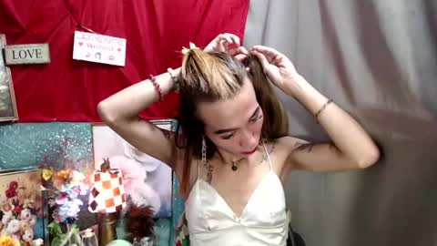 Snapshot of _jejebel chatting on 5, 10, 2025 Maria online show from 5, 10, 2025