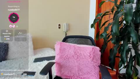 Jeniffer hot online show from 17, 12, 2024