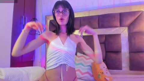 Snapshot of _jessy_moon_ chatting on 6, 1, 2025 ... online show from 6, 1, 2025