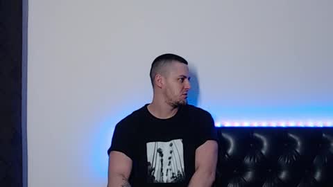 Snapshot of _joni_new_ chatting on 14, 12, 2025 Joni online show from 14, 12, 2025