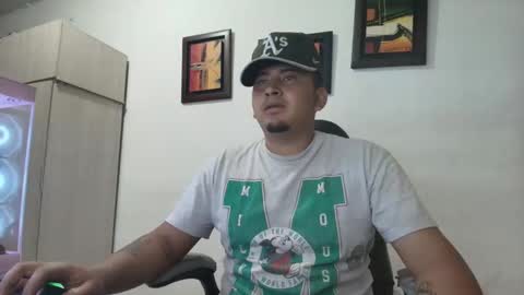 Snapshot of _jordanxxiii chatting on 14, 12, 2025 jordan online show from 14, 12, 2025