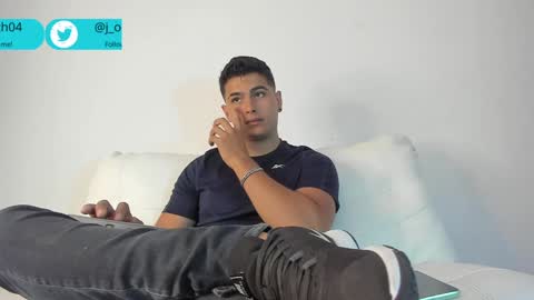 Snapshot of _juanes__ chatting on 24, 12, 2024 _juanes__ online show from 24, 12, 2024