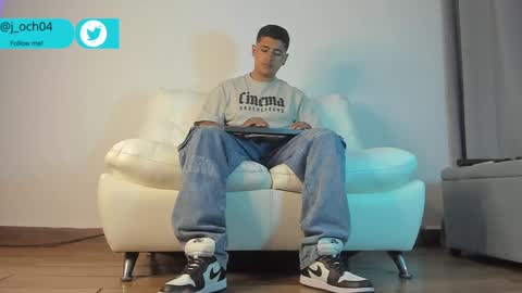 Snapshot of _juanes__ chatting on 17, 1, 2025 _juanes__ online show from 17, 1, 2025