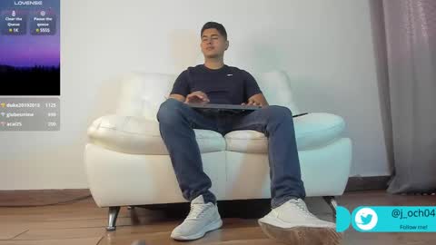 Snapshot of _juanes__ chatting on 25, 2, 2025 _juanes__ online show from 25, 2, 2025