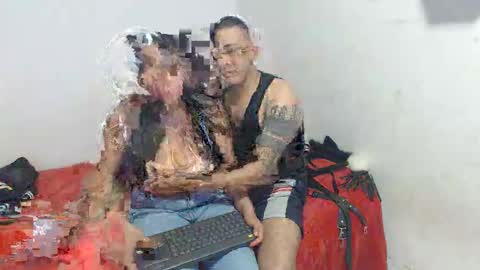 Snapshot of _juegolatino chatting on 10, 2, 2026 Cristal Damian online show from 10, 2, 2026