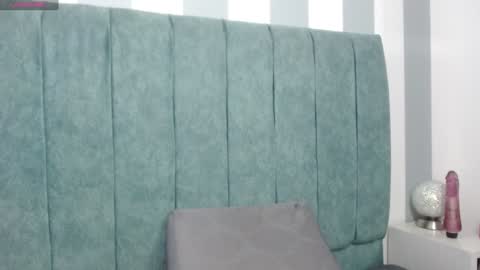 Snapshot of _julietaa chatting on 15, 12, 2024 Julieta online show from 15, 12, 2024