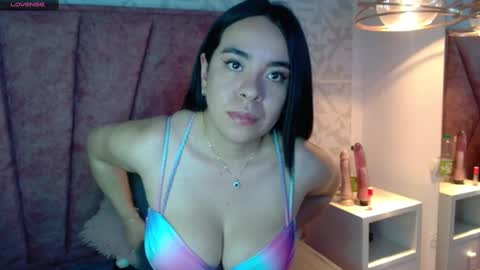 Snapshot of _julietaa chatting on 12, 3, 2025 Julieta online show from 12, 3, 2025