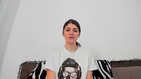 _just_a_simple_girl online show from 23, 2, 2025