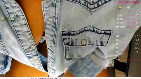 Snapshot of _justcallme_ chatting on 19, 6, 2026 _justcallme_ online show from 19, 6, 2026