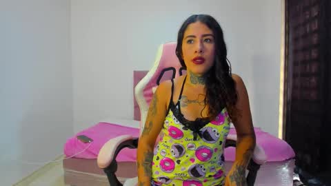 Snapshot of _kaatty_sweet_ chatting on 13, 10, 2025 Kaatty online show from 13, 10, 2025