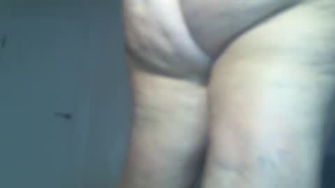 Snapshot of _kapelka_ chatting on 2, 10, 2025 KAPELKA online show from 2, 10, 2025