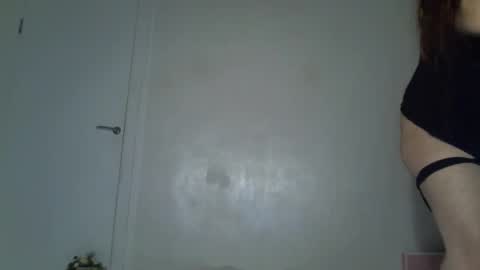 Snapshot of _kapelka_ chatting on 15, 12, 2025 KAPELKA online show from 15, 12, 2025