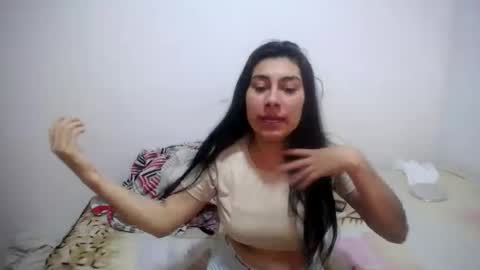 Snapshot of _katerin_love chatting on 5, 12, 2025 kateryn online show from 5, 12, 2025