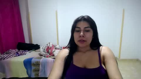Snapshot of _katerin_love chatting on 14, 12, 2025 kateryn online show from 14, 12, 2025