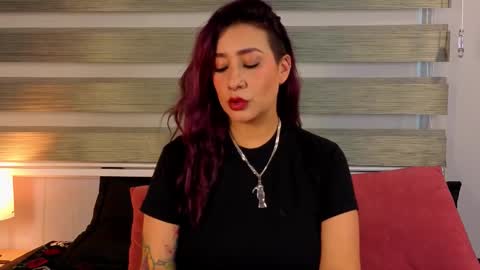 kelly online show from 25, 11, 2025