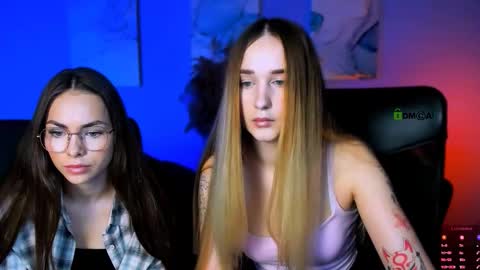 _kellykitten_ online show from 24, 11, 2025