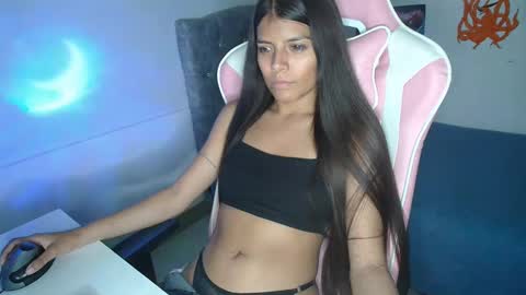 _kendall_jones online show from 8, 2, 2025