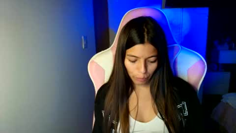 Snapshot of _khloe_sweet chatting on 6, 6, 2026 khloe sweet online show from 6, 6, 2026