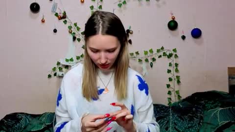 _kikiclark_ online show from 18, 1, 2026