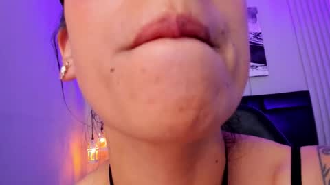 Kiraaaa 0 online show from 26, 3, 2026