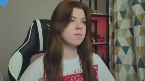 Molly   Emily online show from 19, 1, 2025