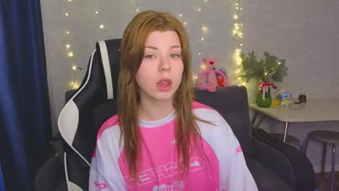 Snapshot of _kirieshka chatting on 18, 1, 2026 Molly Emily online show from 18, 1, 2026