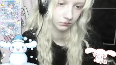 Snapshot of _kuroneeko_ chatting on 15, 2, 2025 kuro online show from 15, 2, 2025